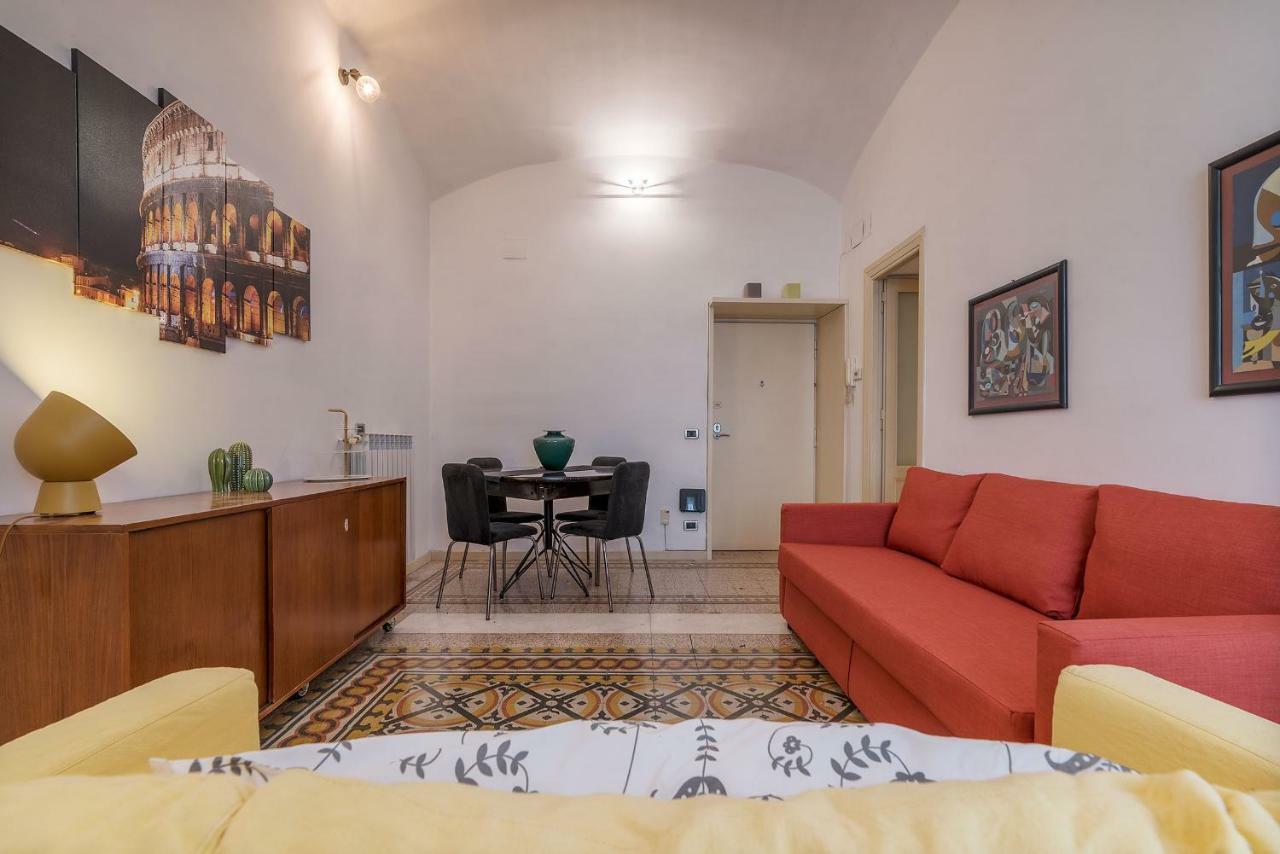 San Giovanni & Colosseo Roomy Flat Rom Exterior foto